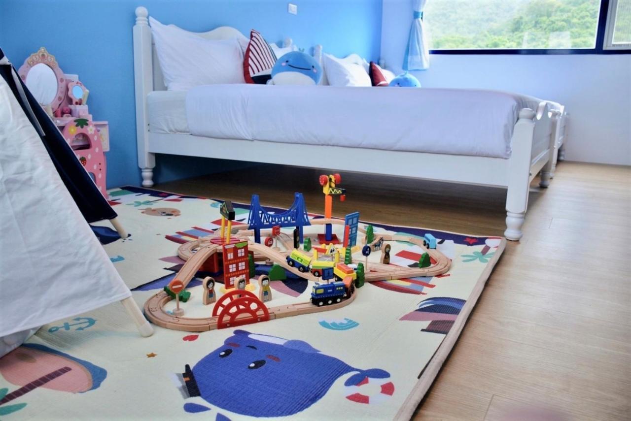 Blue And White Style Holiday B&B Guanshan Εξωτερικό φωτογραφία