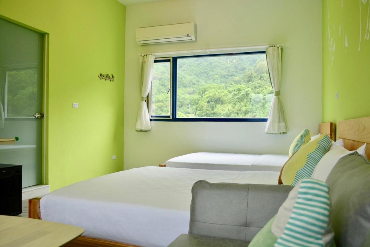 Blue And White Style Holiday B&B Guanshan Εξωτερικό φωτογραφία