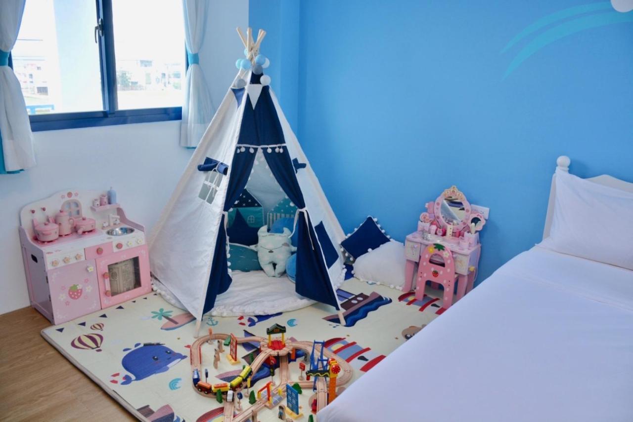 Blue And White Style Holiday B&B Guanshan Εξωτερικό φωτογραφία